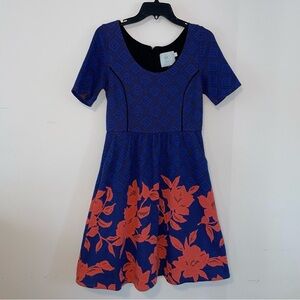ANTHROPOLOGIE HD in Paris Blushed Blooms Fit and Flair Dress Size Small